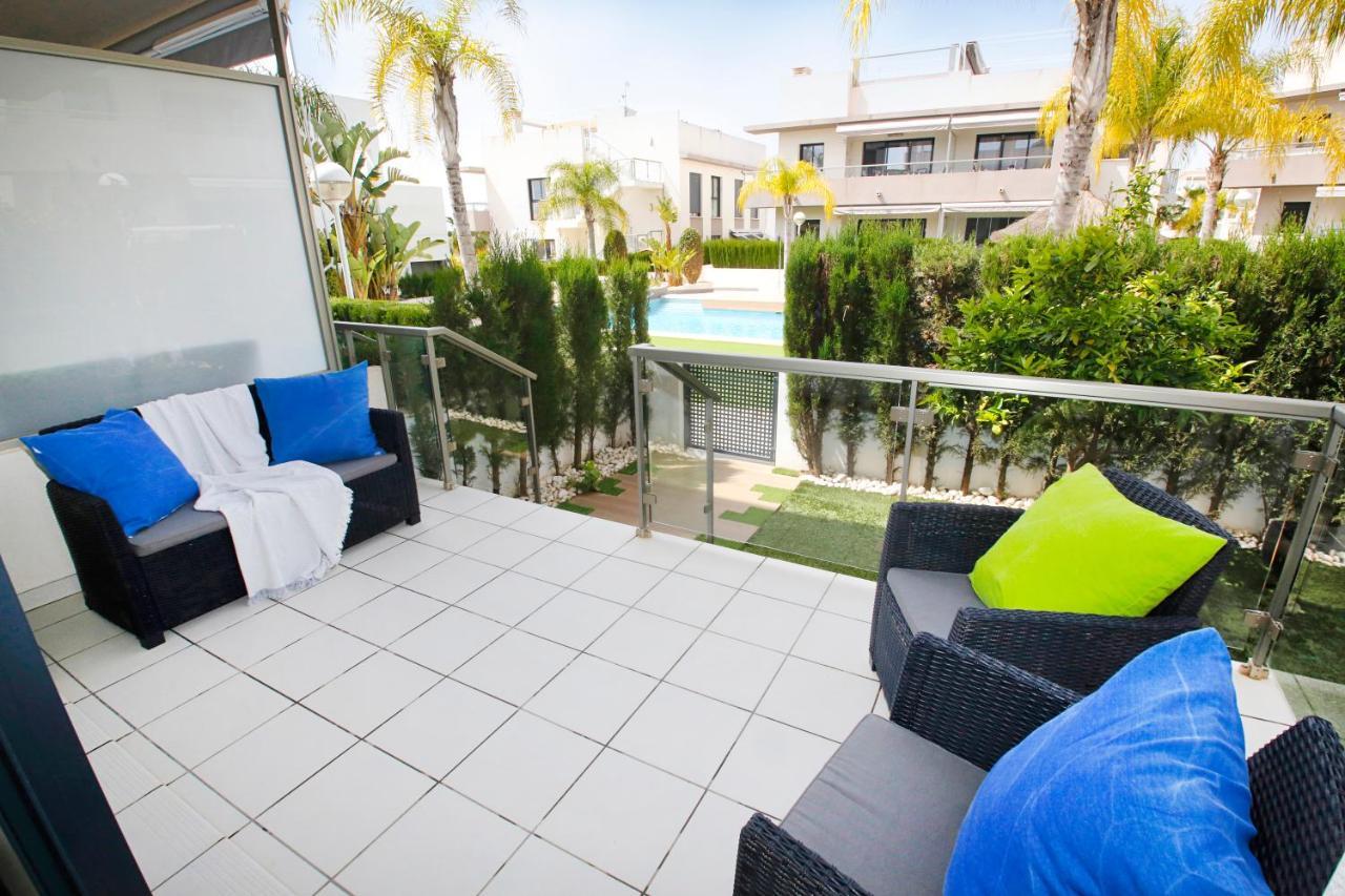 Fantastic Home With Ac, Pool And Bbq Rojales Luaran gambar